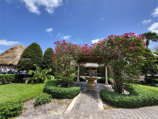 3500 SW Natura Boulevard 106, Deerfield Beach, FL 33441