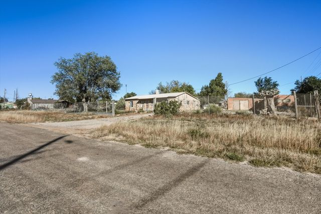 403 Pinon Street, Mountainair, NM 87036