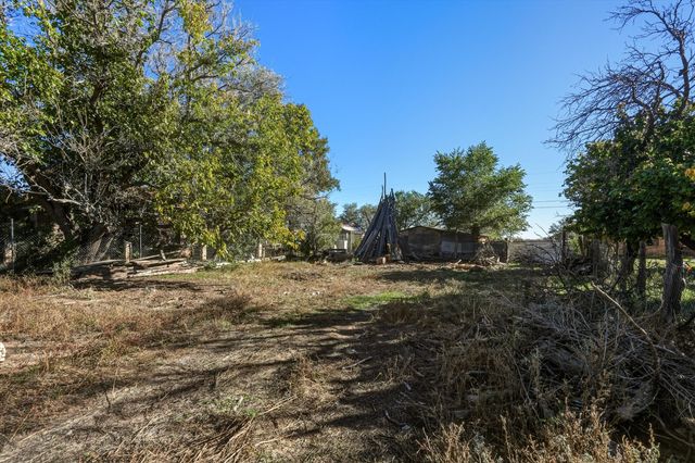 403 Pinon Street, Mountainair, NM 87036