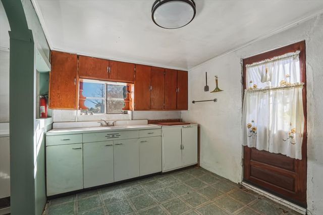 403 Pinon Street, Mountainair, NM 87036