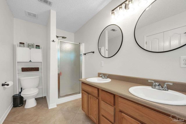 6472 Sandkey Cv, Gulf Breeze, FL 32563