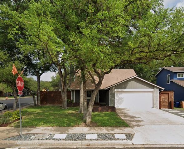 8001 Copano DR, Austin, TX 78749