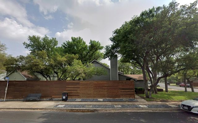 8001 Copano DR, Austin, TX 78749