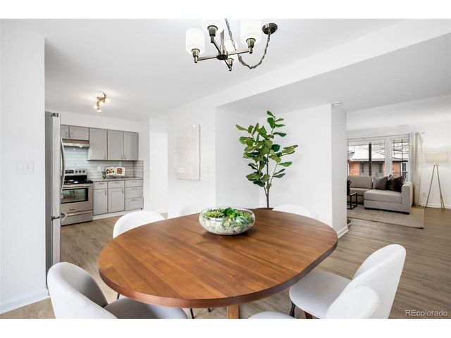 7105 E Briarwood Dr, Centennial, CO 80112