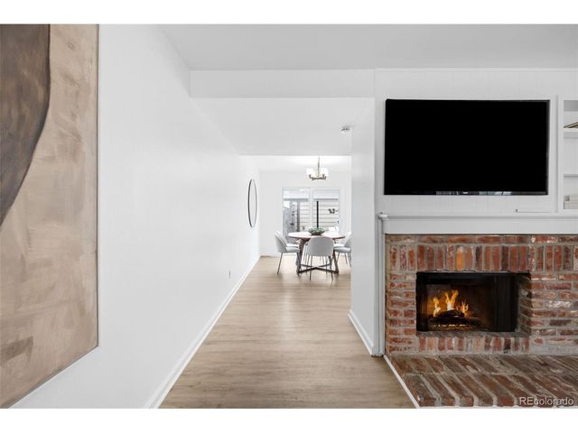 7105 E Briarwood Dr, Centennial, CO 80112