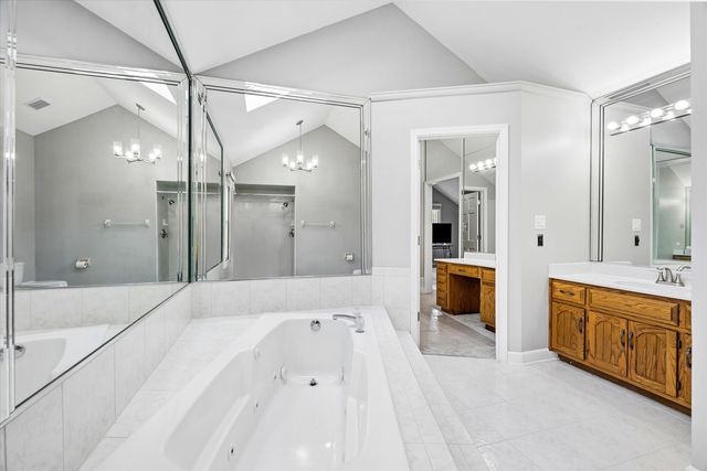 6076 Angel Lane, Lisle, IL 60532