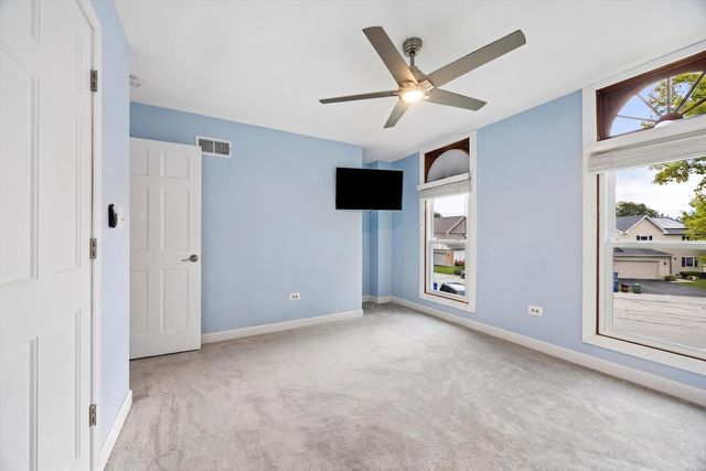 6076 Angel Lane, Lisle, IL 60532