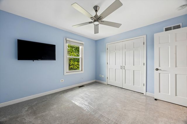 6076 Angel Lane, Lisle, IL 60532