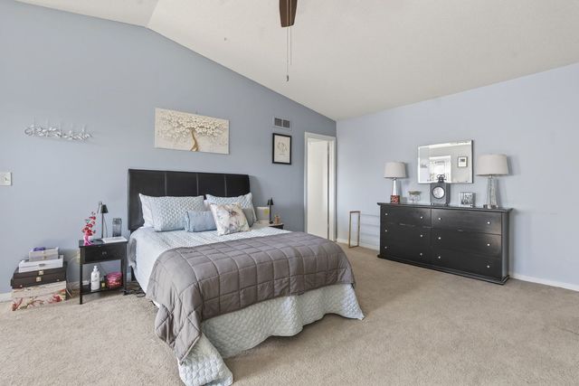 4643 CROW CREEK Court, Bettendorf, IA 52722