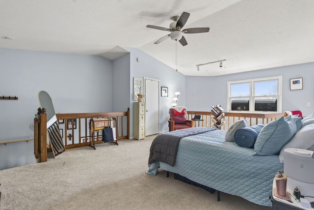 4643 CROW CREEK Court, Bettendorf, IA 52722