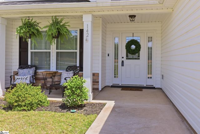 142 Peachtree Road, Boiling Springs, SC 29316