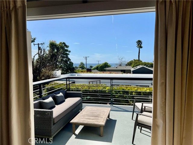 521 Seaview Street, Laguna Beach, CA 92651