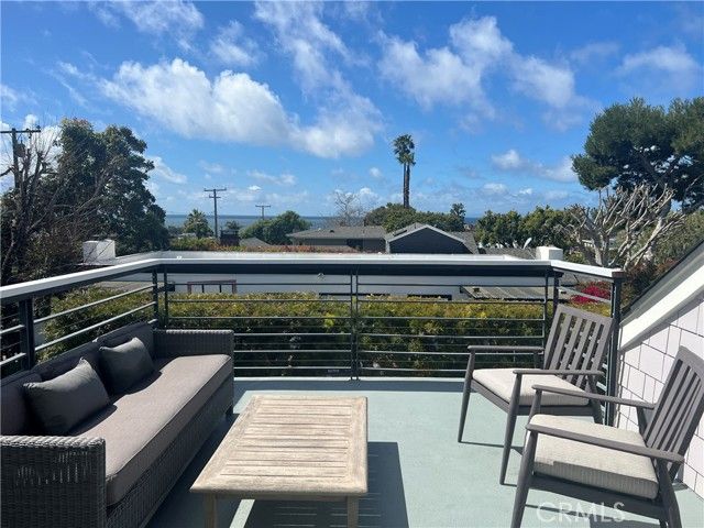 521 Seaview Street, Laguna Beach, CA 92651