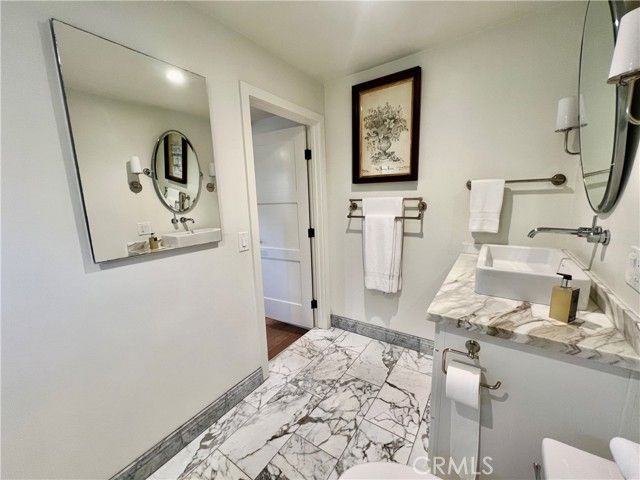 521 Seaview Street, Laguna Beach, CA 92651