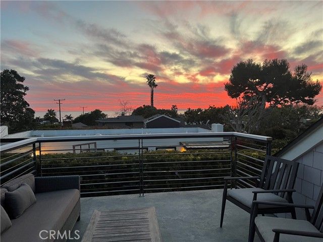 521 Seaview Street, Laguna Beach, CA 92651