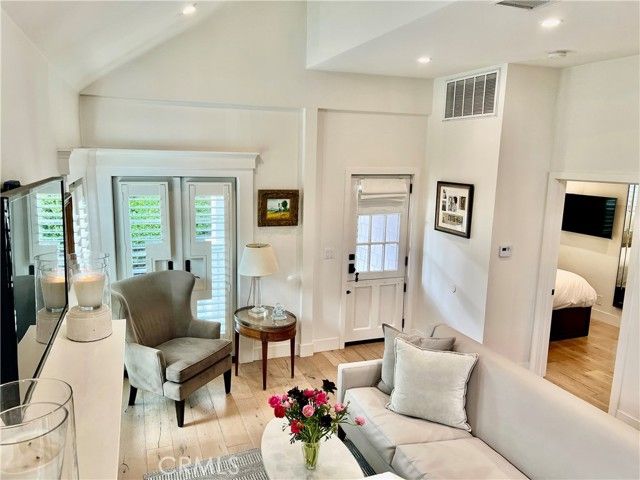 521 Seaview Street, Laguna Beach, CA 92651