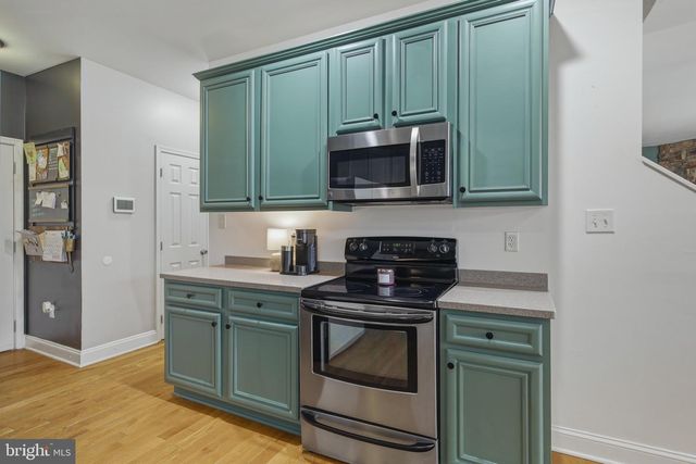 257 HUNTER RD, Maurertown, VA 22644