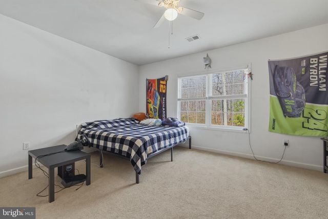 257 HUNTER RD, Maurertown, VA 22644