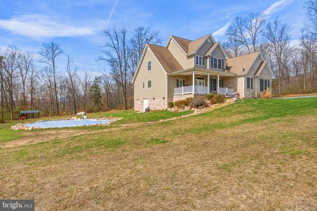 257 HUNTER RD, Maurertown, VA 22644