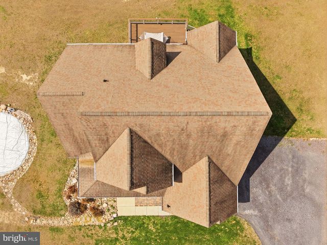 257 HUNTER RD, Maurertown, VA 22644