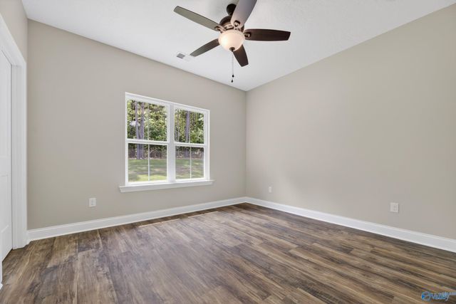 103 Meadow Creek Road, Glencoe, AL 35905