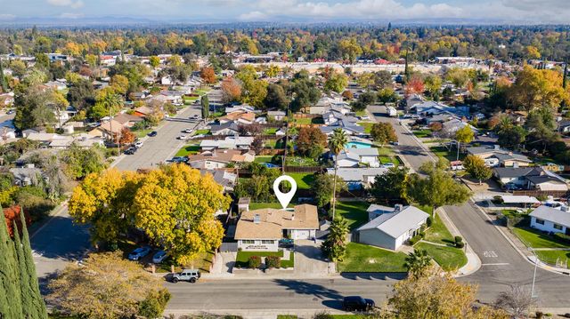 8032 Rusch Dr, Citrus Heights, CA 95621