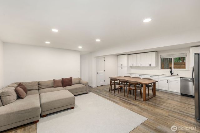 12319 129th Street Ct E, Puyallup, WA 98374