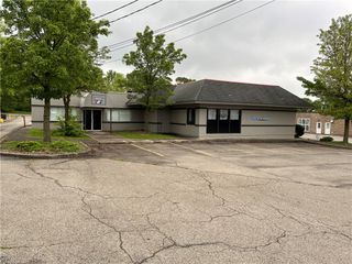 1910 E State St, Hermitage, PA 16148