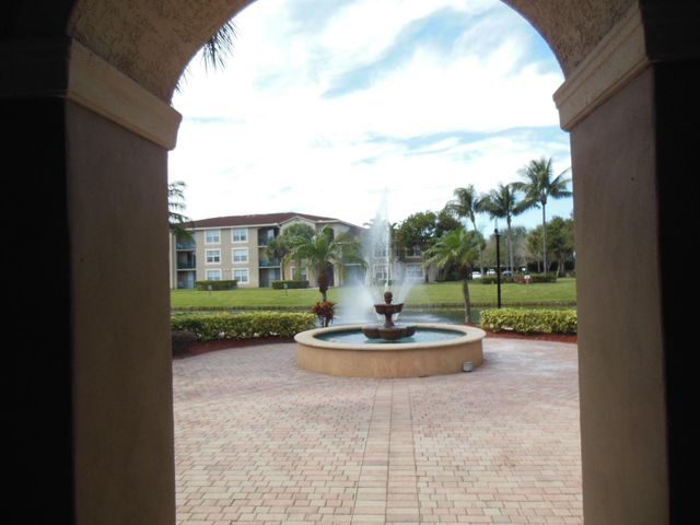15025 Michelangelo Boulevard 208, Delray Beach, FL 33446