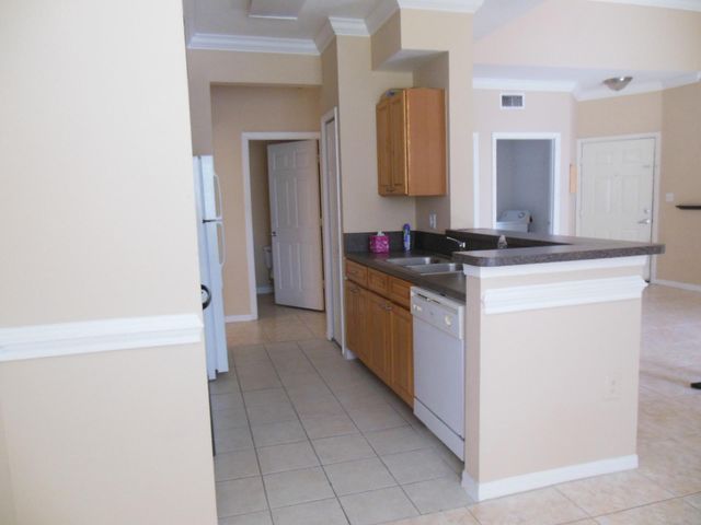 15025 Michelangelo Boulevard 208, Delray Beach, FL 33446