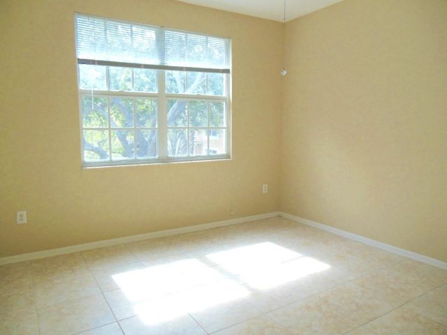 15025 Michelangelo Boulevard 208, Delray Beach, FL 33446