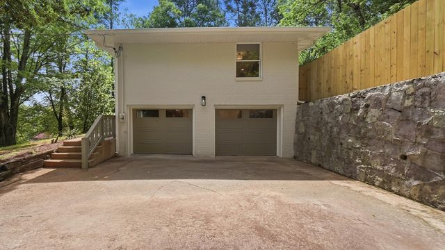 1206 Clermont Drive, Chattanooga, TN 37415
