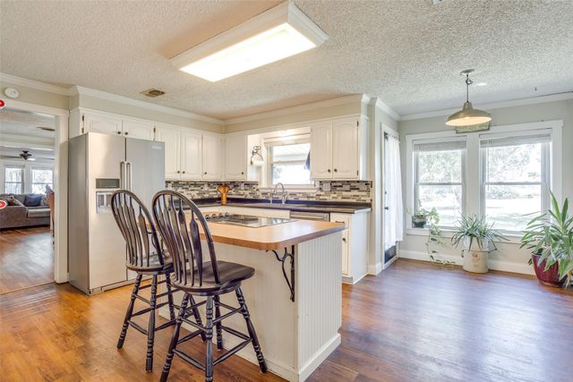 13800 Llano Drive, Weatherford, TX 76087