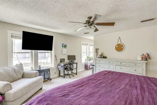 13800 Llano Drive, Weatherford, TX 76087