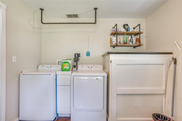 13800 Llano Drive, Weatherford, TX 76087