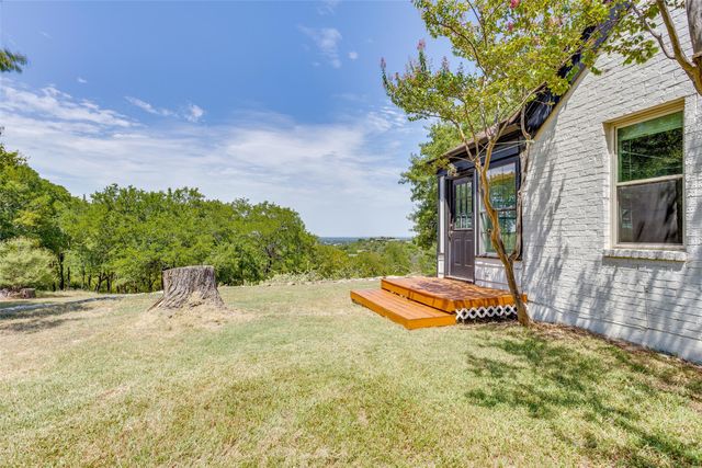 13800 Llano Drive, Weatherford, TX 76087