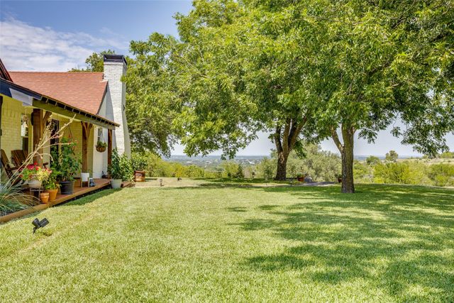 13800 Llano Drive, Weatherford, TX 76087