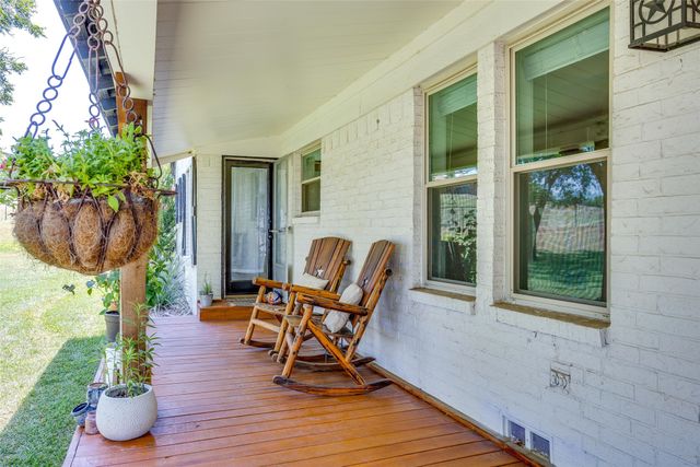 13800 Llano Drive, Weatherford, TX 76087