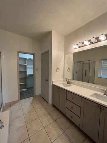 1200 Oakley Drive, Murphy, TX 75094