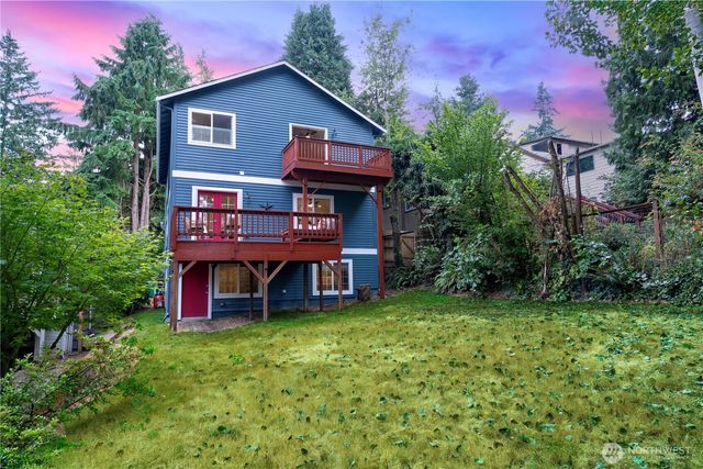 1528 NE 97th St, Seattle, WA 98115