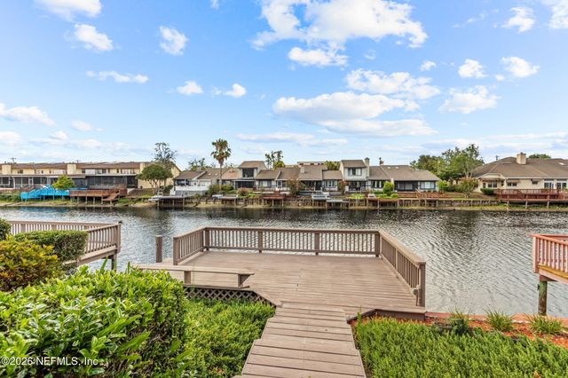 57 FOX VALLEY Drive, Orange Park, FL 32073