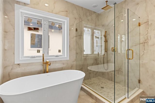 45 Lincoln Avenue, Cliffside Park, NJ 07010