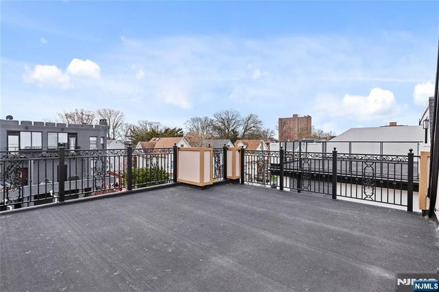 45 Lincoln Avenue, Cliffside Park, NJ 07010