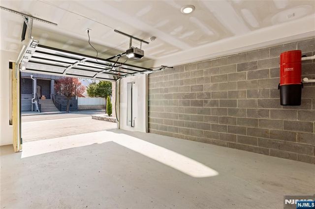 45 Lincoln Avenue, Cliffside Park, NJ 07010