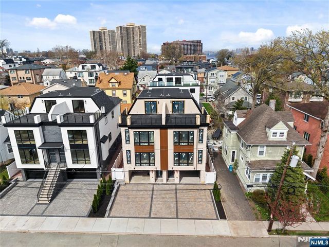 45 Lincoln Avenue, Cliffside Park, NJ 07010