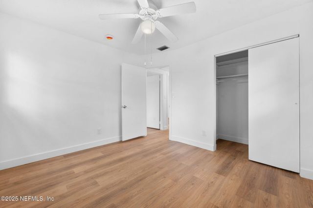 6903 CLOVIS Road, Jacksonville, FL 32205