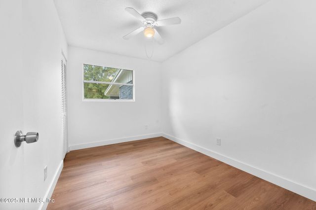 6903 CLOVIS Road, Jacksonville, FL 32205