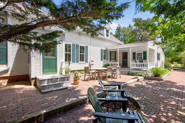 370 Main Street, South Dennis, MA 02660