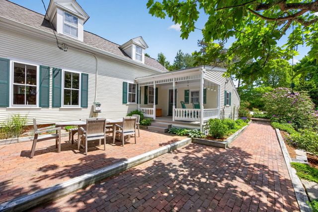 370 Main Street, South Dennis, MA 02660