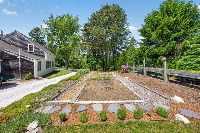 370 Main Street, South Dennis, MA 02660